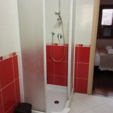 לינה וארוחת בוקר Santa Caterina 3*