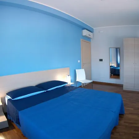 Santa Caterina 3* レッジョ・ディ・カラブリア